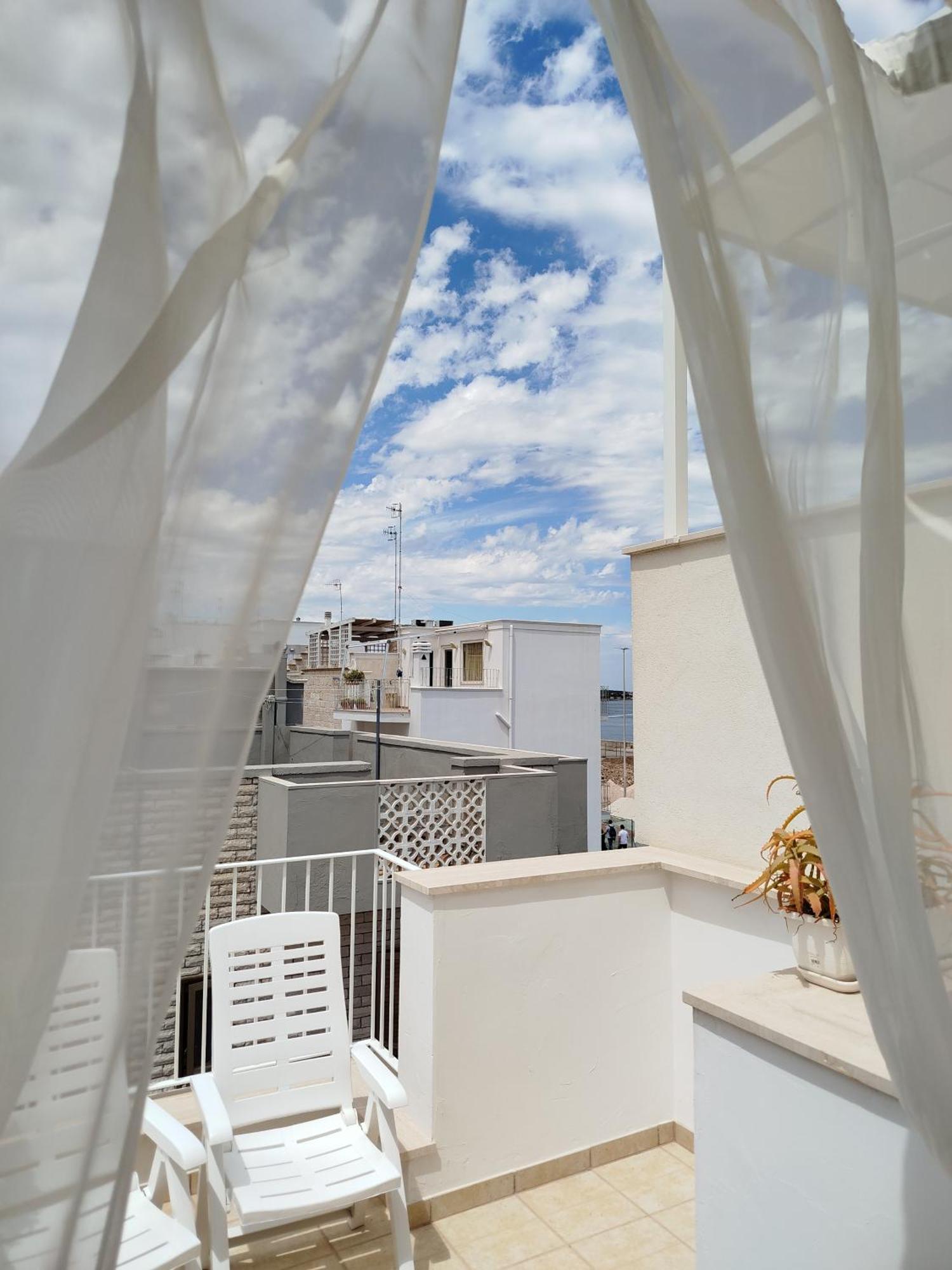 Casa Rodolovich Locazione Breve Apartment Polignano a Mare Luaran gambar